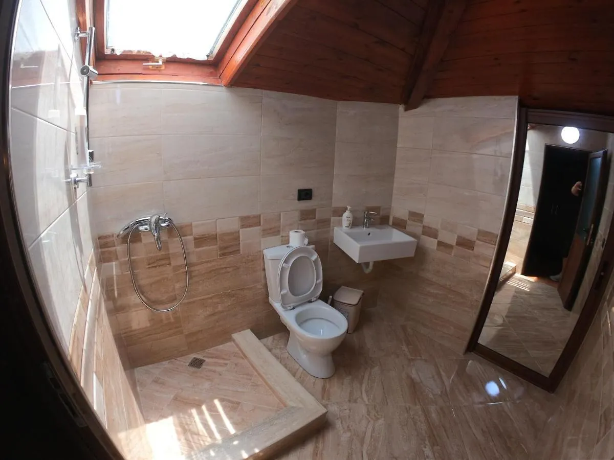 Hotel Paris Berat 4*,  Albania