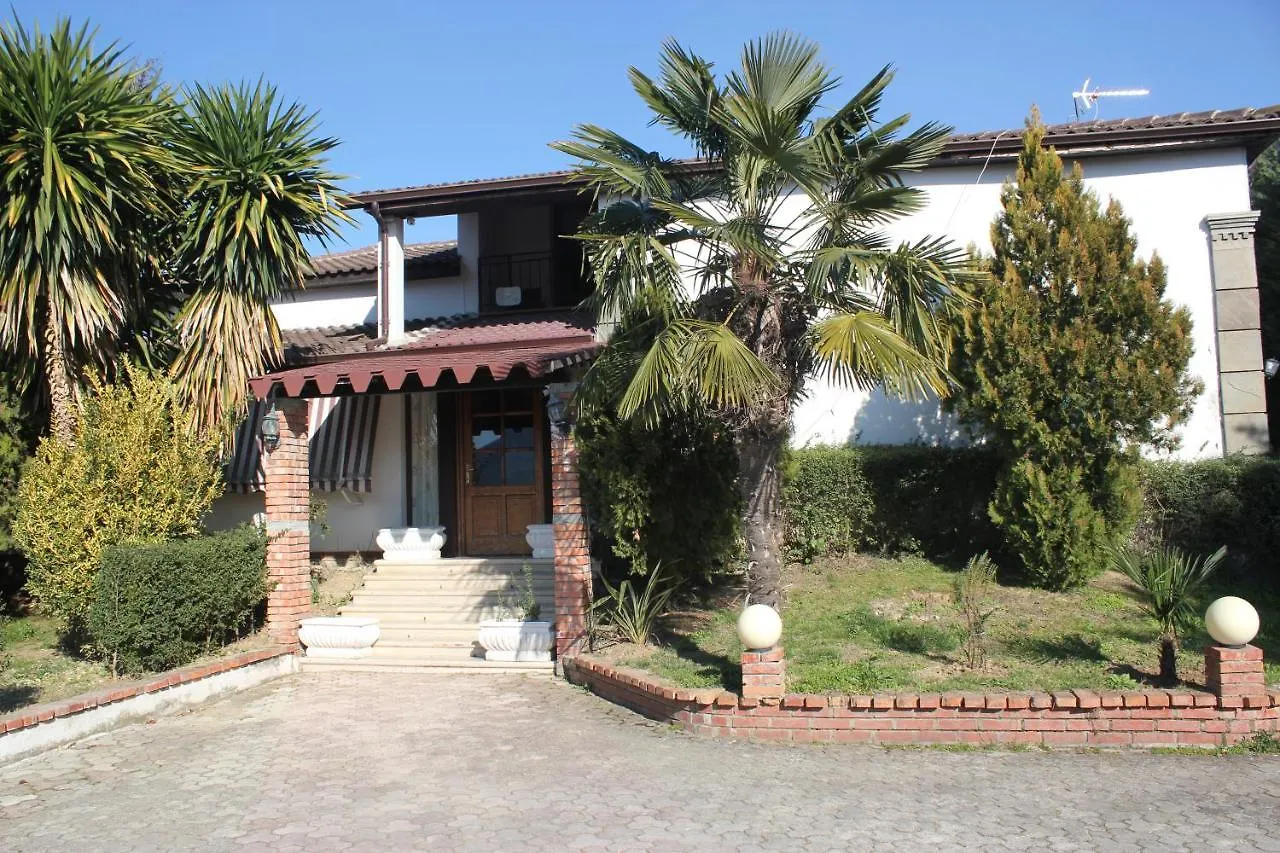 ****  Hotel Paris Berat Albania