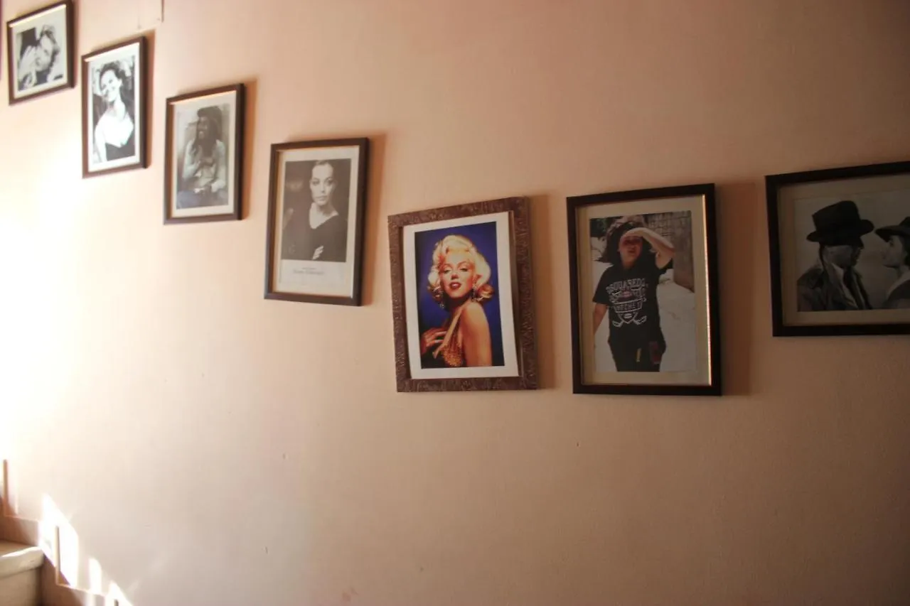 Hotel Paris Berat 4*,