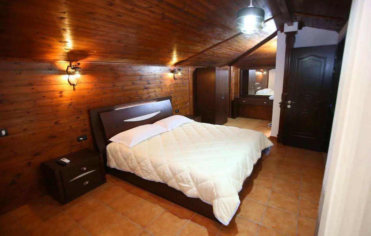 Hotel Paris Berat
